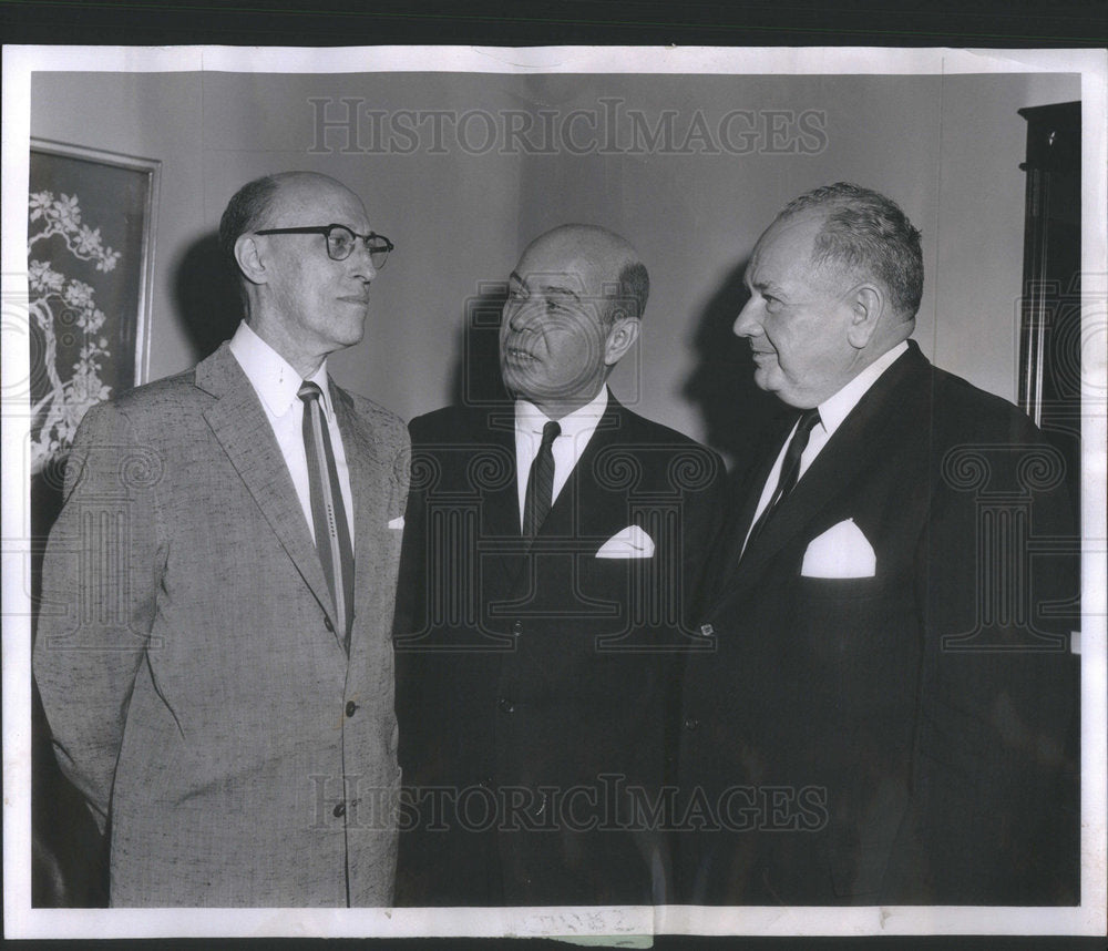 1963 Three Municipal Tuberculosis Sanitarium Officials Discuss - Historic Images