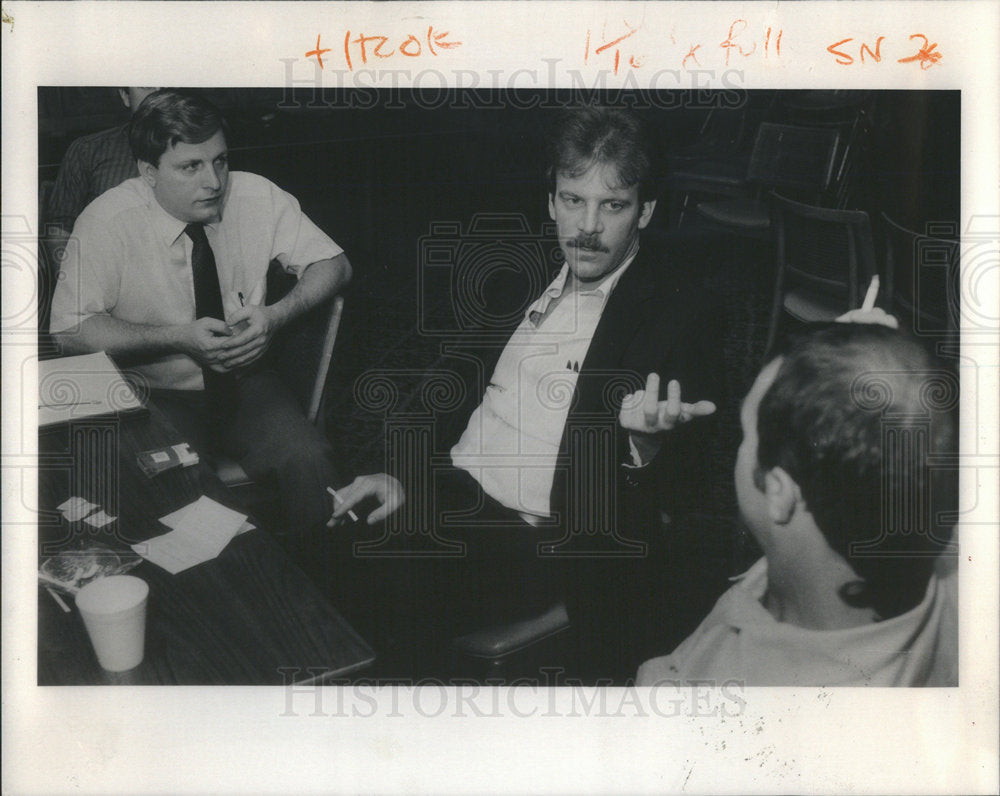 1984 Lakeview Citizens Meeting Lawyer Light OConner Krause - Historic Images