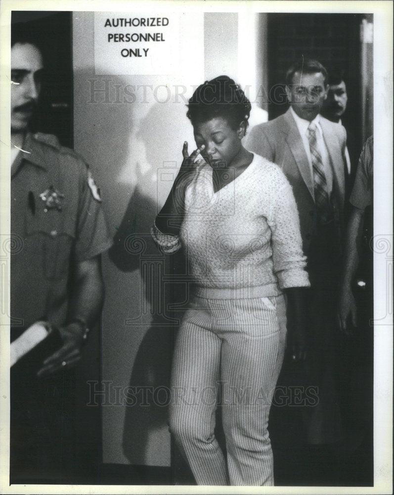 1986 Gregory Brown Ambria Capri Adams police Sanai Hospital slain - Historic Images