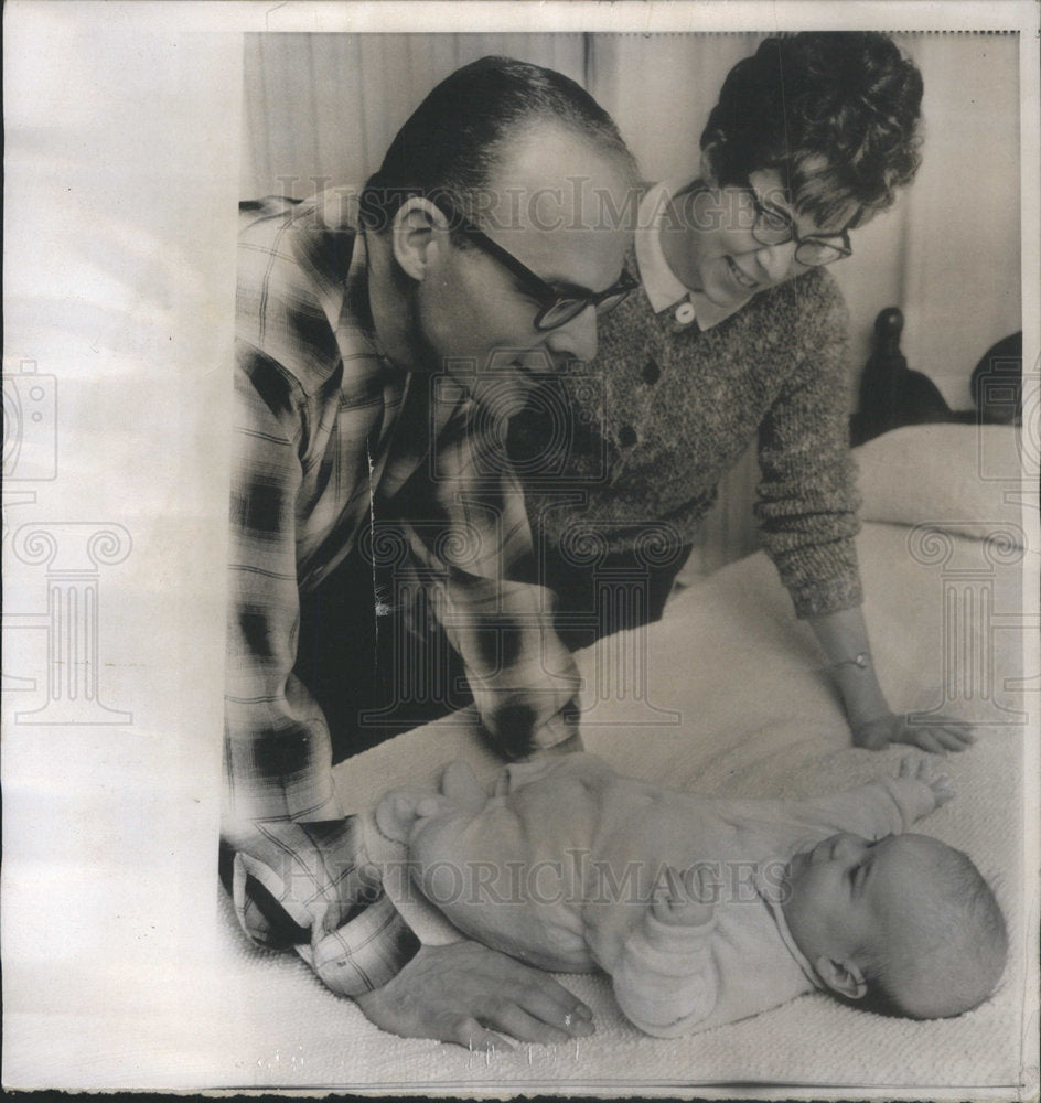 1968 Press Photo Edmund Shirley Kurth Roman Catholic Holy - Historic Images