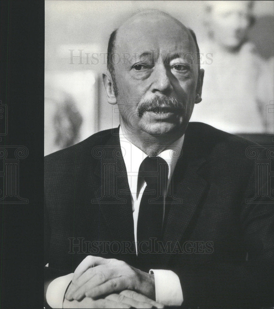 GUNTER KUNERT GERMAN WRITER GERMAN DEMOCRATIC REPUBLIC - Historic Images