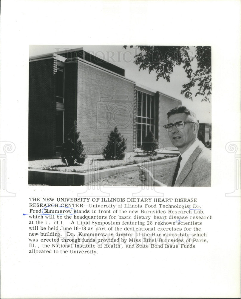 1969 Dr Fred Kummerow Burnsides Research lab Illinois University - Historic Images