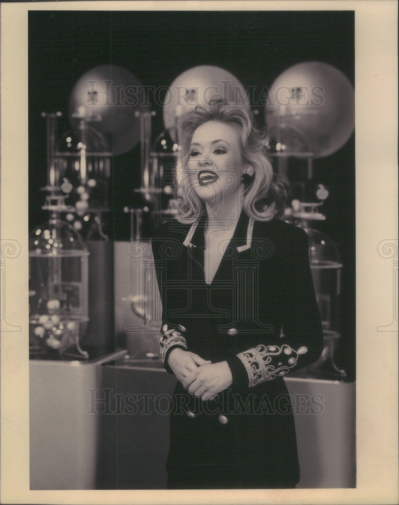 1993 Lottery drawings Miss Illinois Kathleen Farrell WBBM Channel 2 - Historic Images