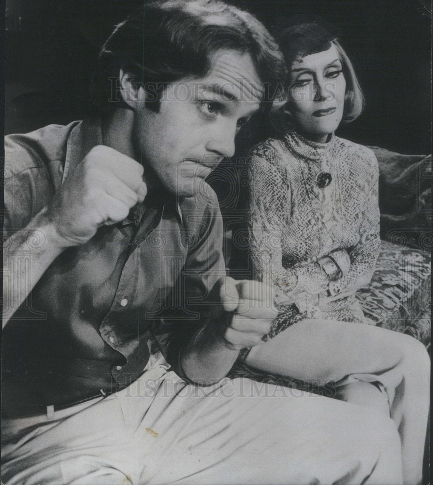 1972 David Huffman and Gloria Swanson Stars In BUTTERFLIES ARE FREE - Historic Images