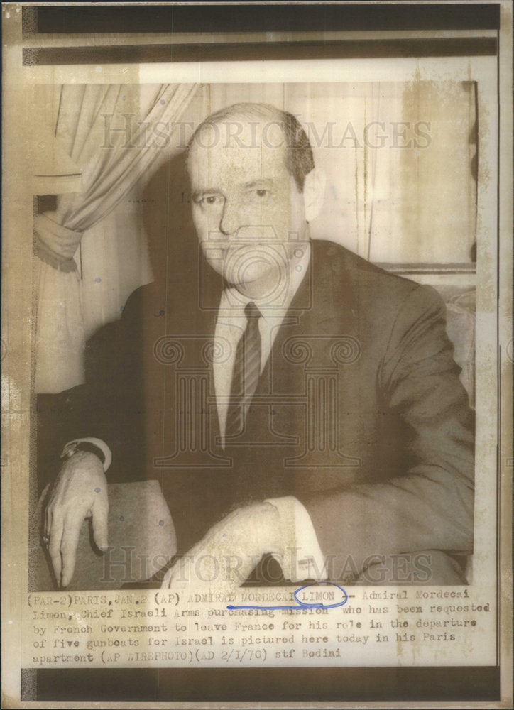 1970 Admiral Mordecai Limon chief Israeli mission French leaves role - Historic Images