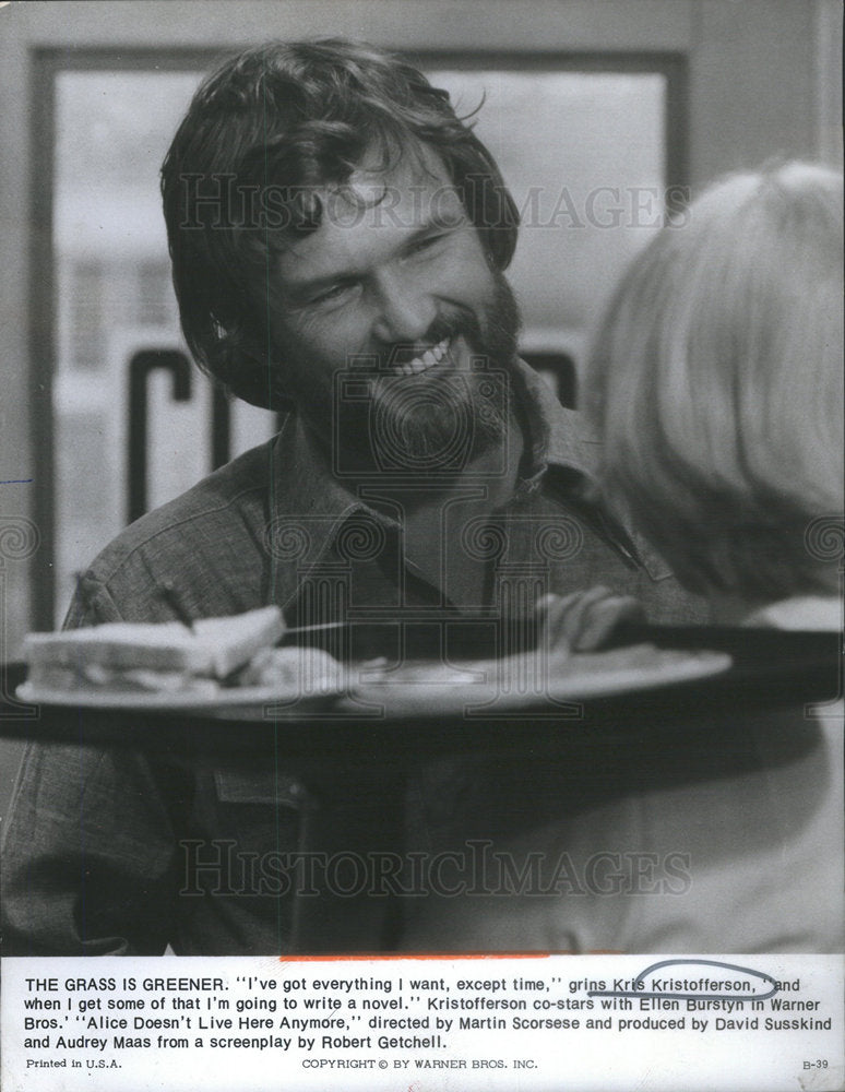 1975 Kris Kristofferson Greener Grass Alice Audrey Robert Getchell - Historic Images