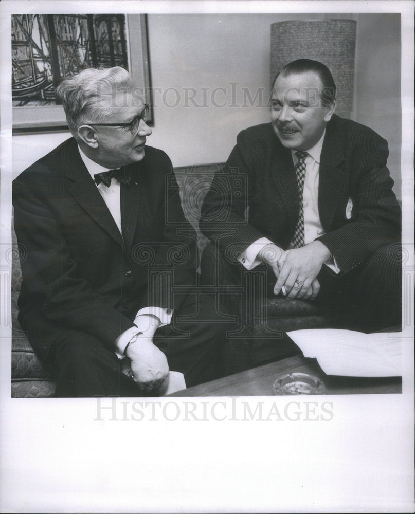 1962 Press Photo Karl Theodore Baron Von Guttenberg Hans Krueger Bundestag - Historic Images