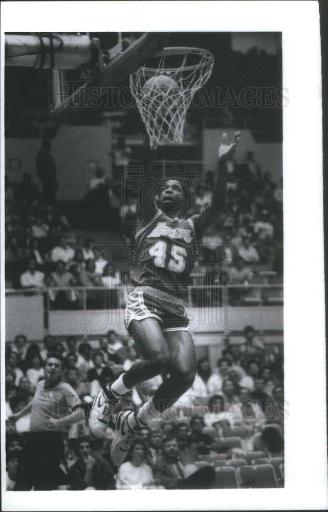 1988 A.C. Green Los Angeles Lakers Basketball Player - Historic Images