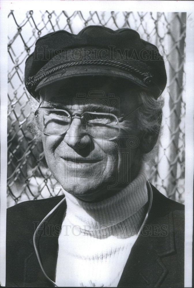 1979 Dr. Wood Lyda Seattle Eye Surgeon and Sailor - Historic Images