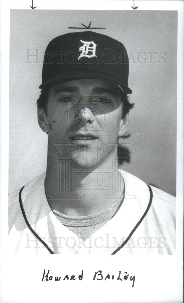 1983 Pitcher Howard L. Bailey - Historic Images