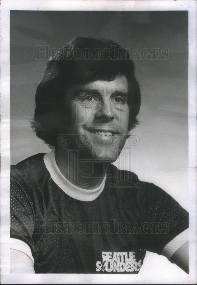 1977 Mike England Seattle Sounders kingdom North American Coach - Historic Images