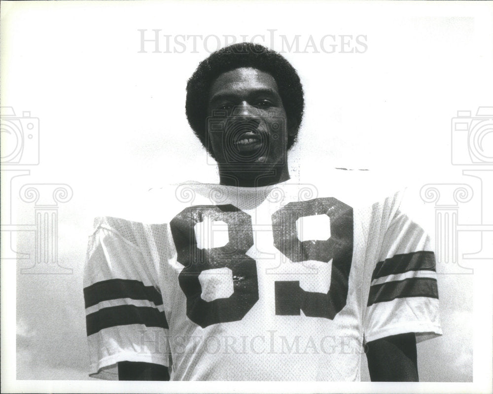 1979 photo football player wearing number 89 - Historic Images