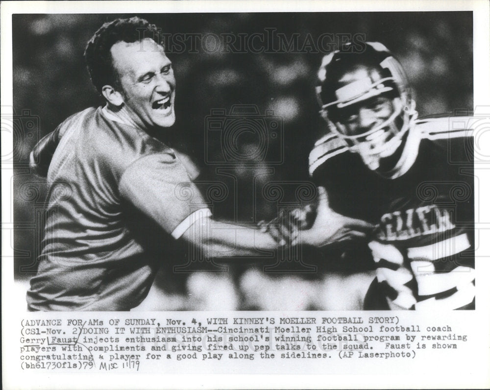 1979 Cincinnati Moeller High School Football Coach Gerry Faust - Historic Images