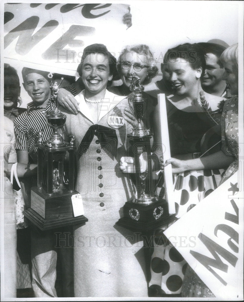 1958 Maxine Lenover Rirbland Bicycle Racer - Historic Images
