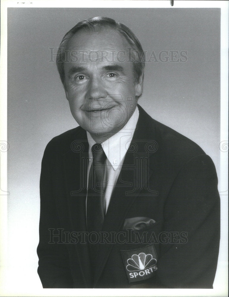 1988 DICK ENBERG AMERICAN SPORTSCASTER NBC SPORTS - Historic Images