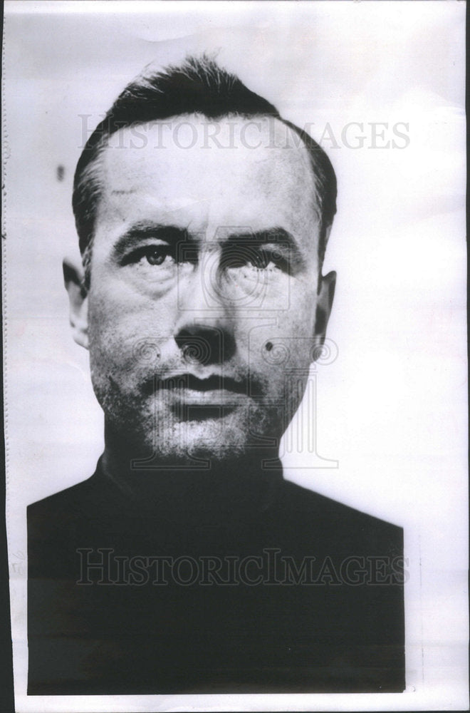 1965 Tom Falkenburg, arrested for robbing a bank - Historic Images