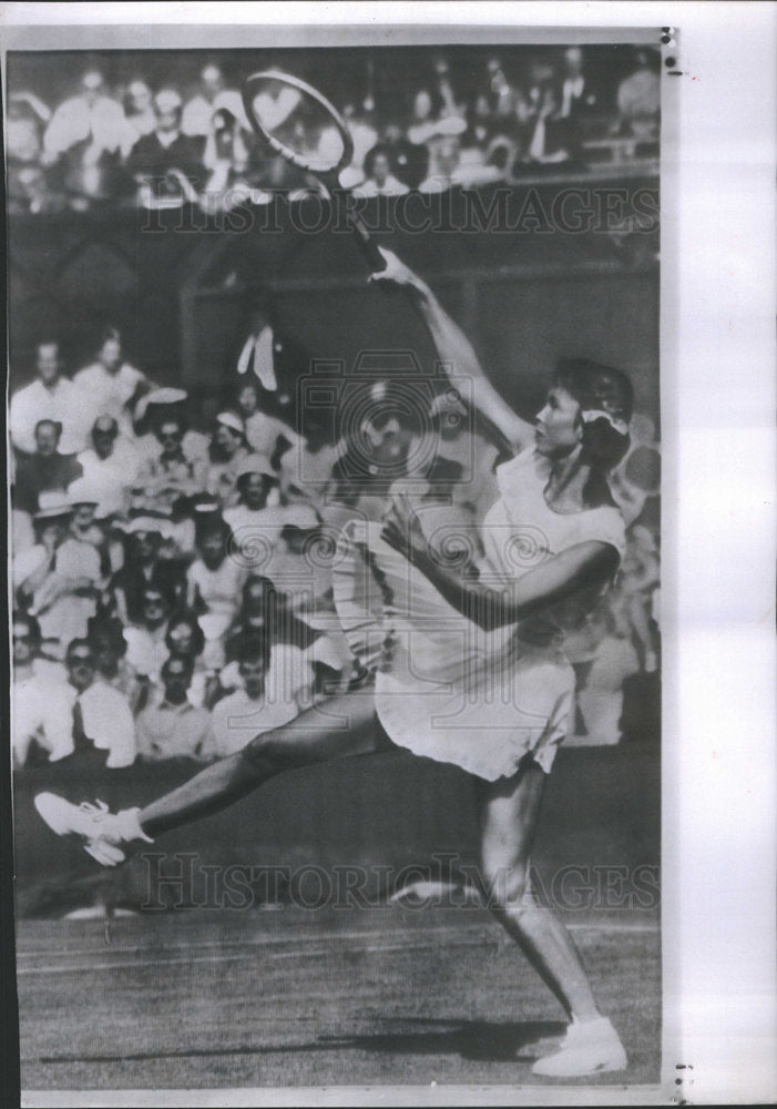 1959 Beverly baker Fleitz Longbeach Tennis - Historic Images