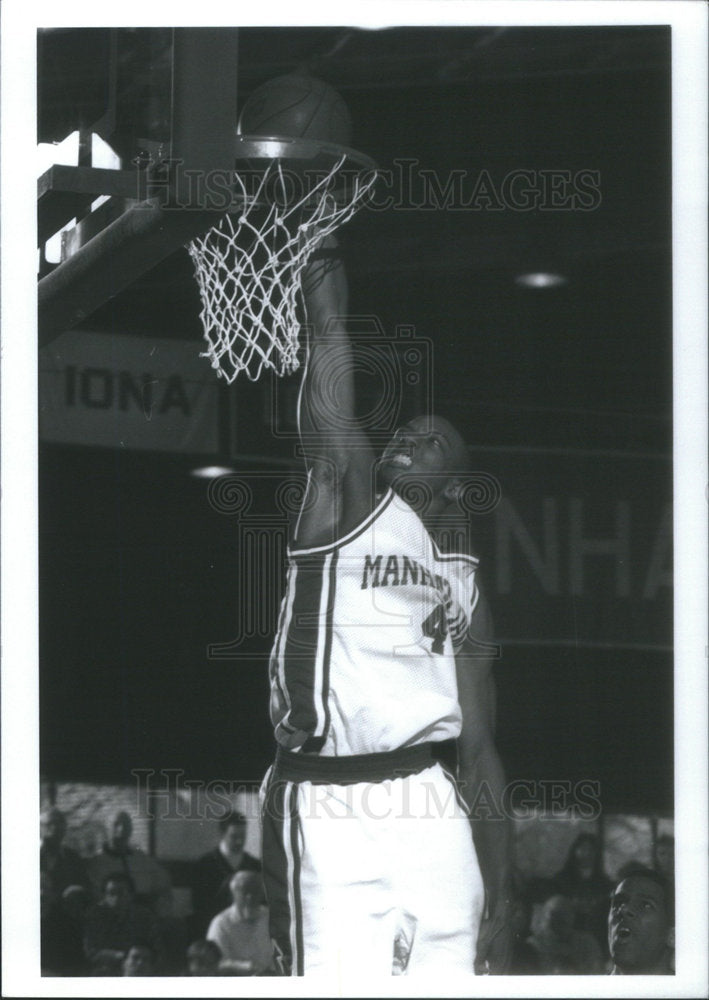 Manhattan College Basketball Player Hoover Dunking - Historic Images