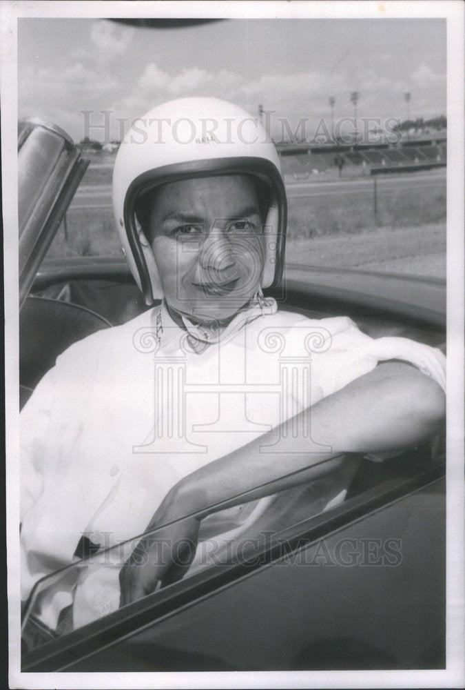 1958 Race Car Driver Bea Lara Prepared For Race - Historic Images