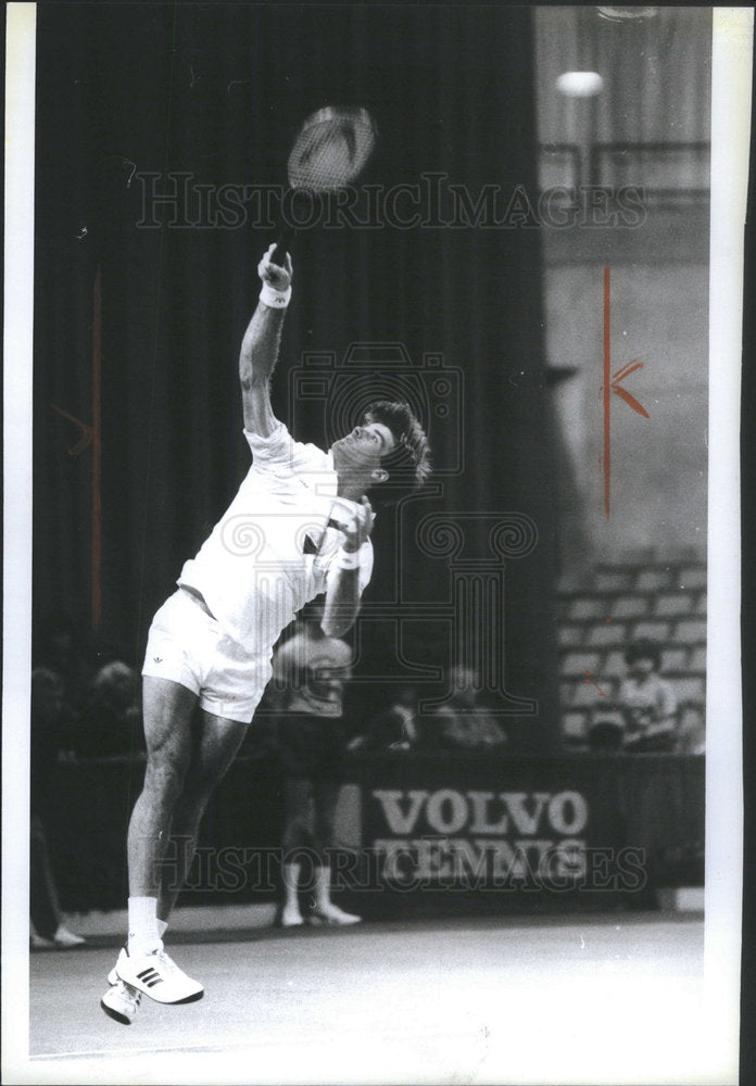 1985 Volvo Tennis Chicago Tennis Player Mayotte Serving - Historic Images