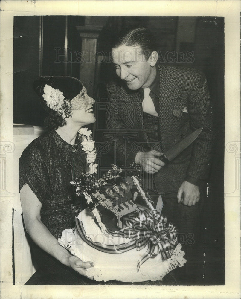 1935 Jack Sheehan and Wife - Historic Images