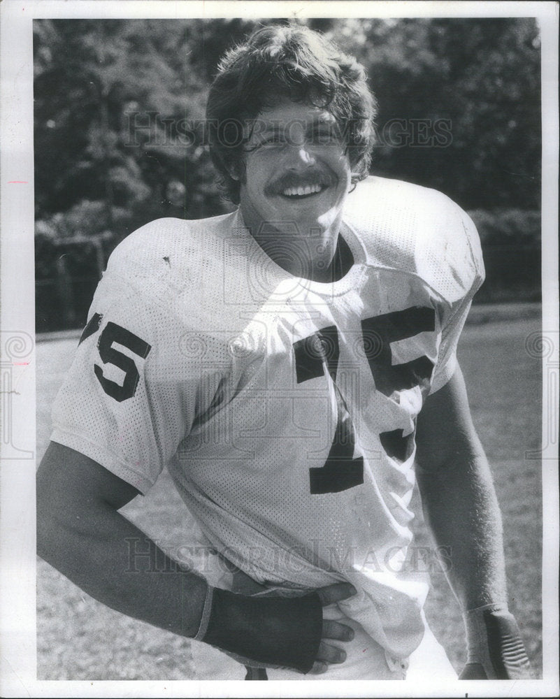 1977 Press Photo Lions football horace King bears gary fencik - Historic  Images