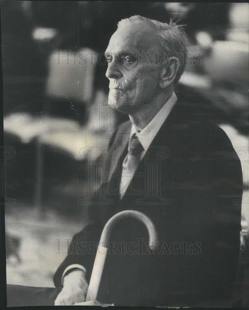 1972 Press Photo Walker Father Walker Sr At Press Conference In Palmer House - Historic Images