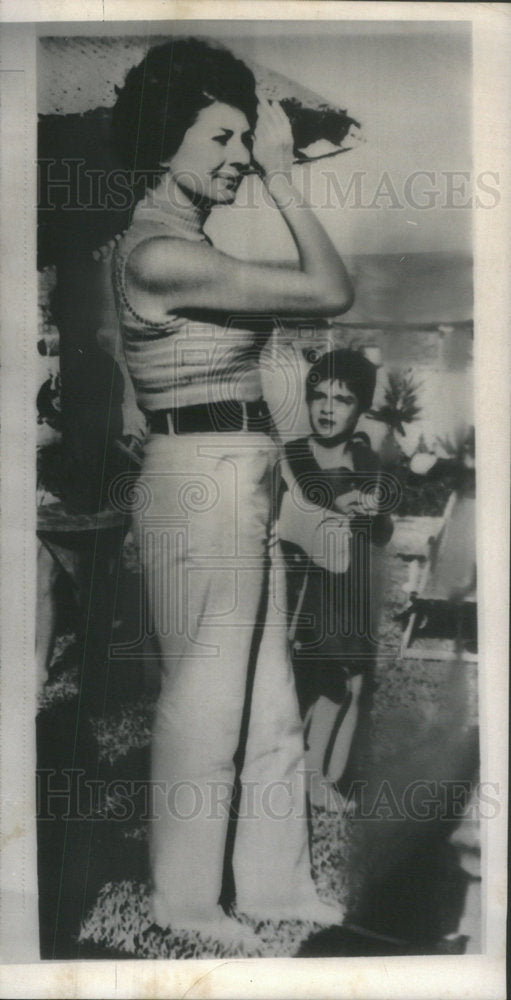 1965 Princess Soraya Wife Of Shah Of Iran Brushes Hair From Forehead - Historic Images