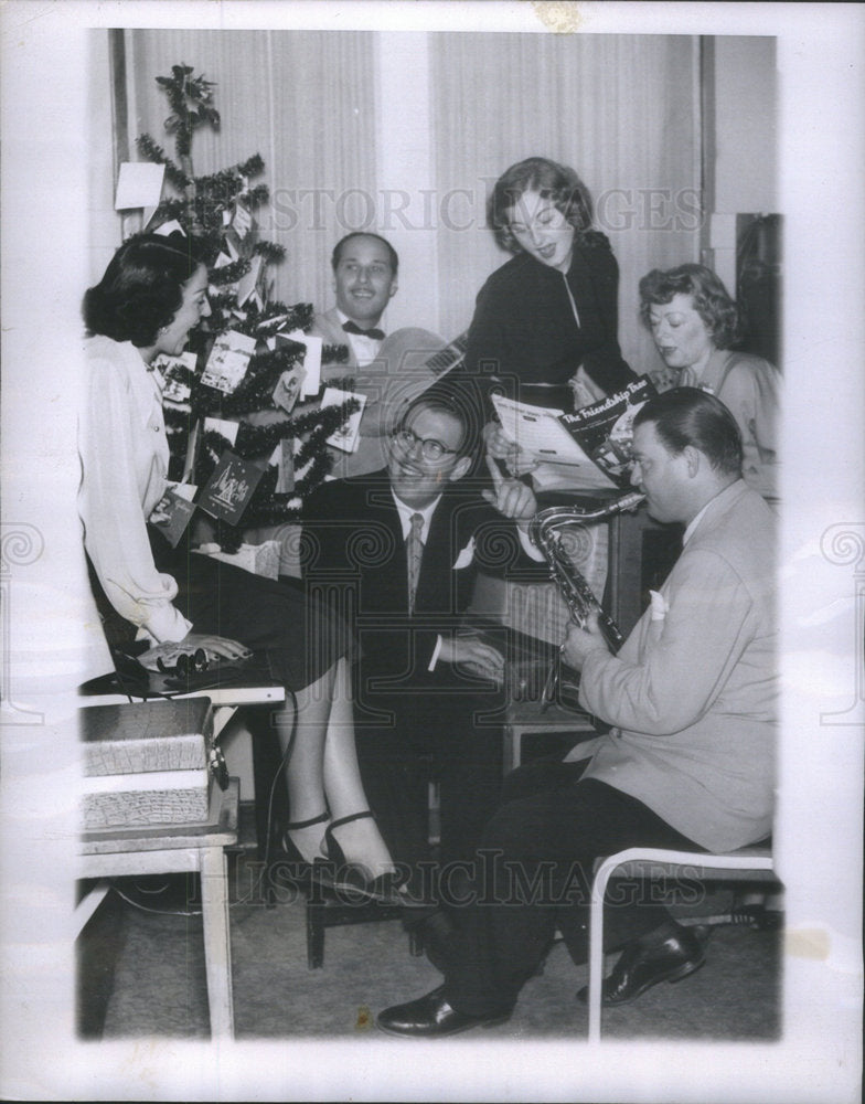 1950 Press Photo Bill (Bewitched) Snyder &amp; Friends - Historic Images