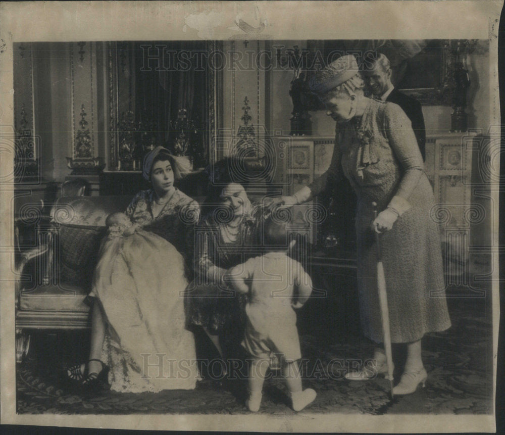 1950 Royal family gathers for the Christening of Princess Anne. - Historic Images