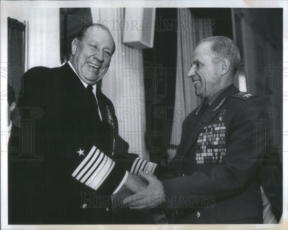 1989 Press Photo Marshal Sergi Fedorovich Akhromeyev Soviet president William - Historic Images