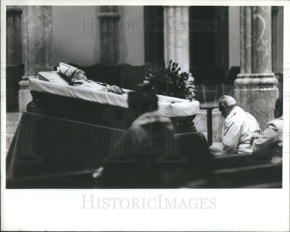 1982 Press Photo County Board Chairman George Dinne - Historic Images