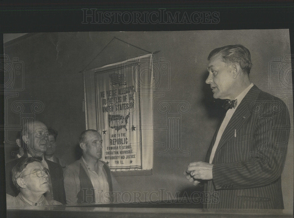 1944 Press Photo Henry J. Sandusky, Town President at Cicero - Historic Images