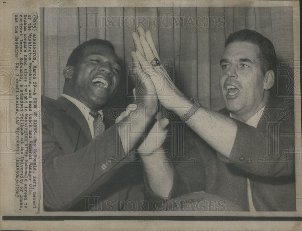 1967 Press Photo  Washington Redskins Ray McDonald, Head Coach Otto Graham - Historic Images