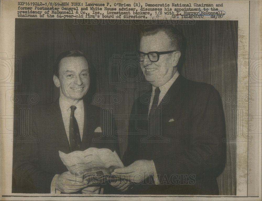 1969 Press Photo Lawrence F O&#39;Brien Democratic National Chairman - Historic Images