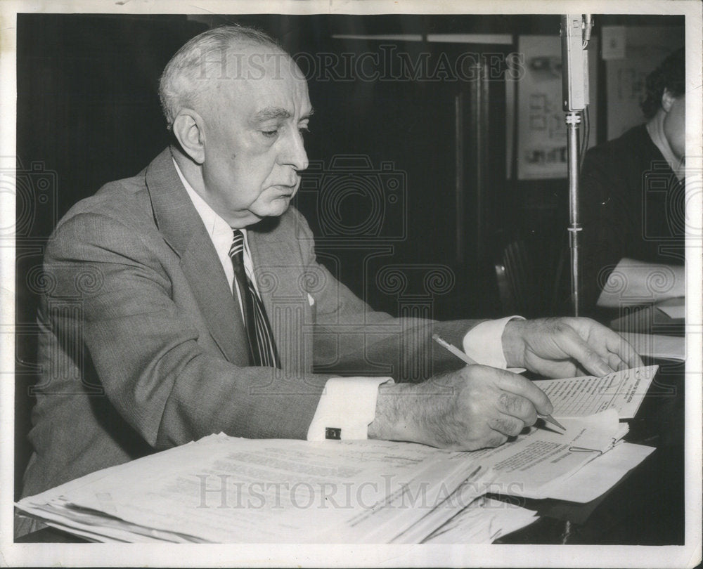 1954 Press Photo WALTER K. MCDONALD SECRETARY EDUCATION - Historic Images