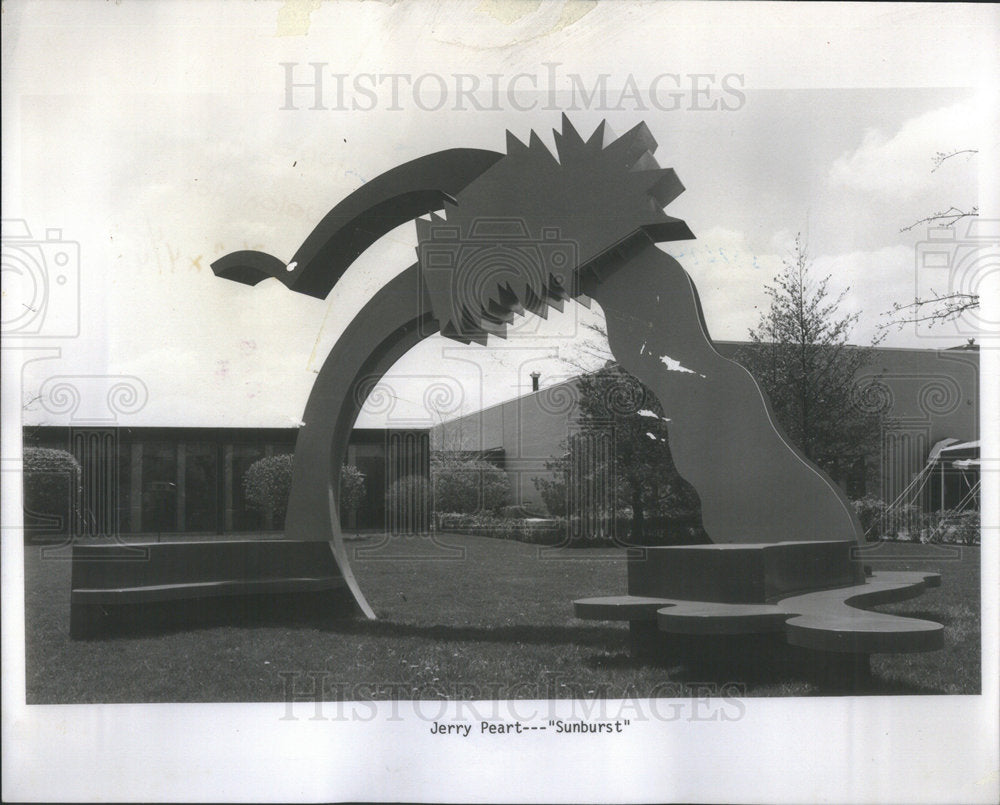 1978 Press Photo Pioneer Screw Nut Co Elk Grove Village Jerry Pearts Public art - Historic Images