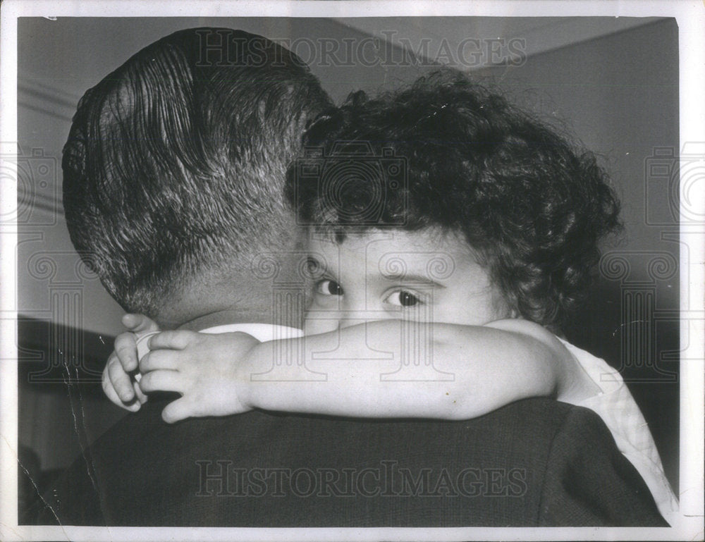 1966 President Lyndon Johnson Courtenay Lynda Valenti Chiquita Warm - Historic Images