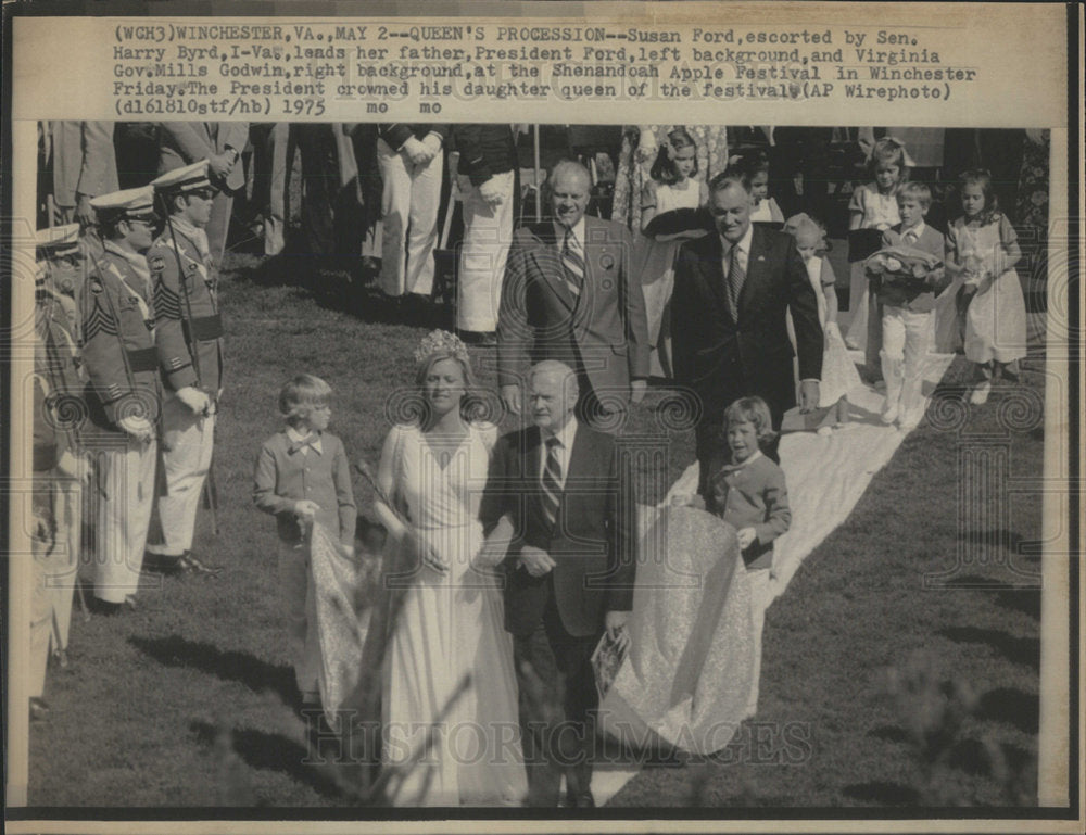 1975 Susan Ford Harry Byrd President Ford Virginia Mills Godwin-Historic Images