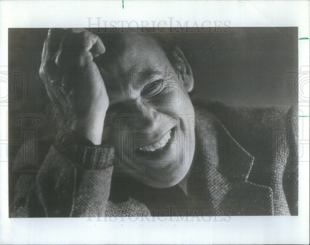 1984 Press Photo Bernard Sahlins American Writer & Director - Historic Images