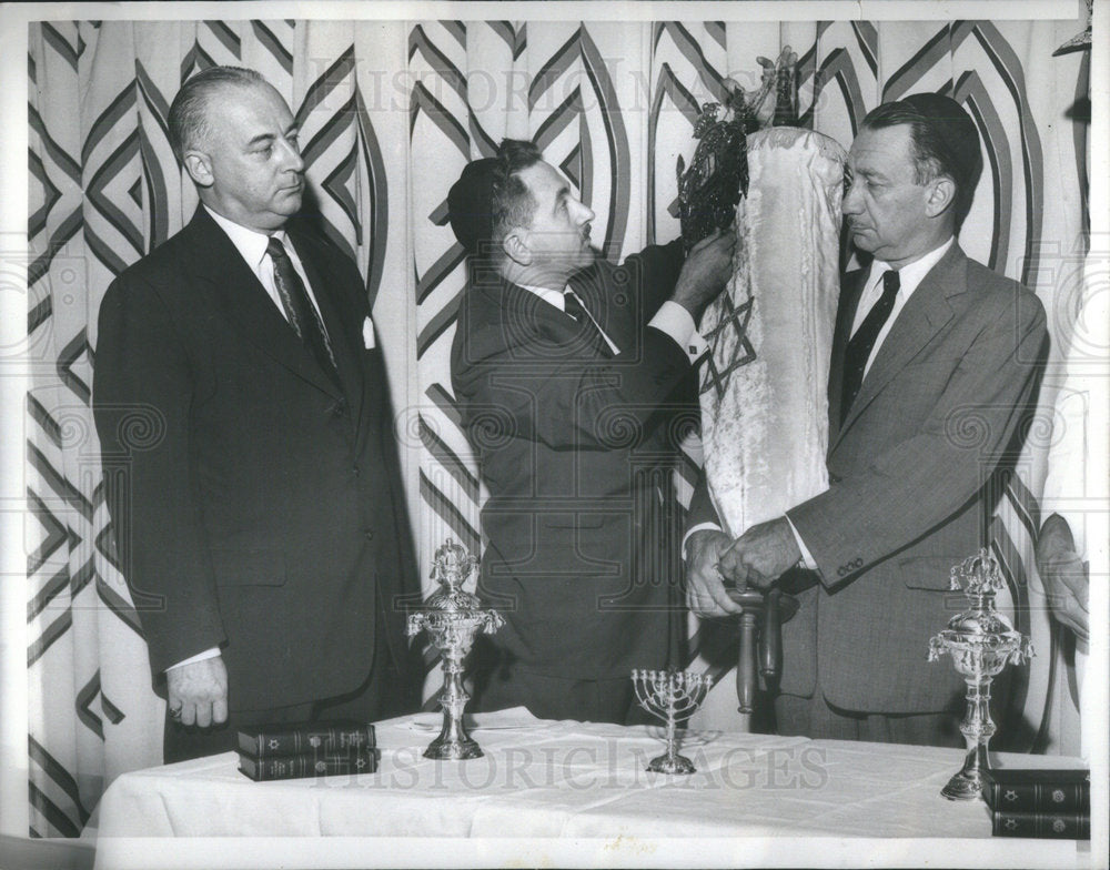 1953 Rabbi Meyer Passow, Dr. Norman Salit, Alphonse T. De Rieshthal - Historic Images