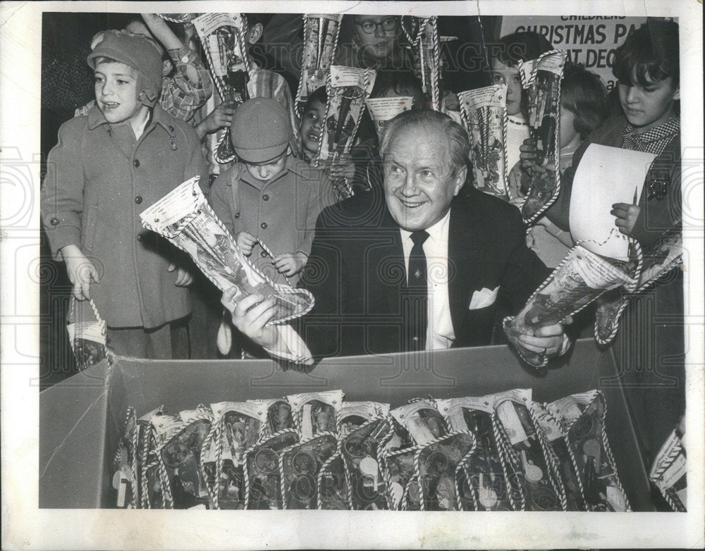 1959 Press Photo Edward Barrett Country Clerk Chicago Daily - Historic Images