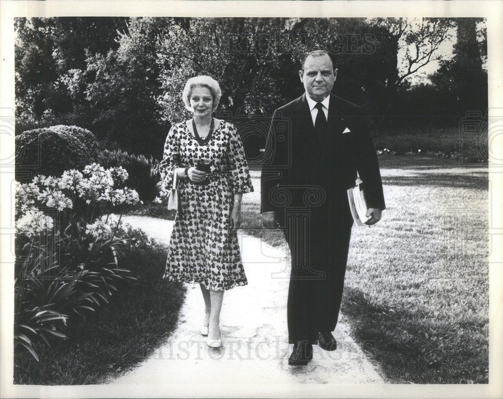 1977 Press Photo Raymond Barre French Premier - Historic Images