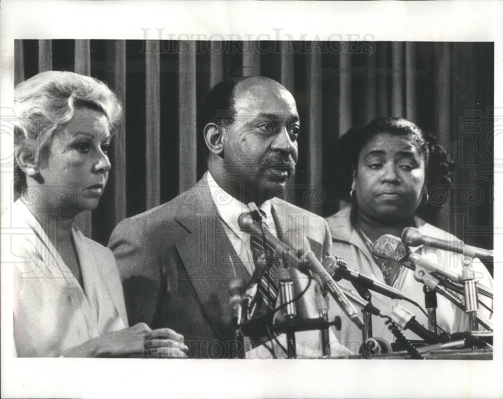 1979 Press Photo Representative Eugene M. Barnes - Historic Images