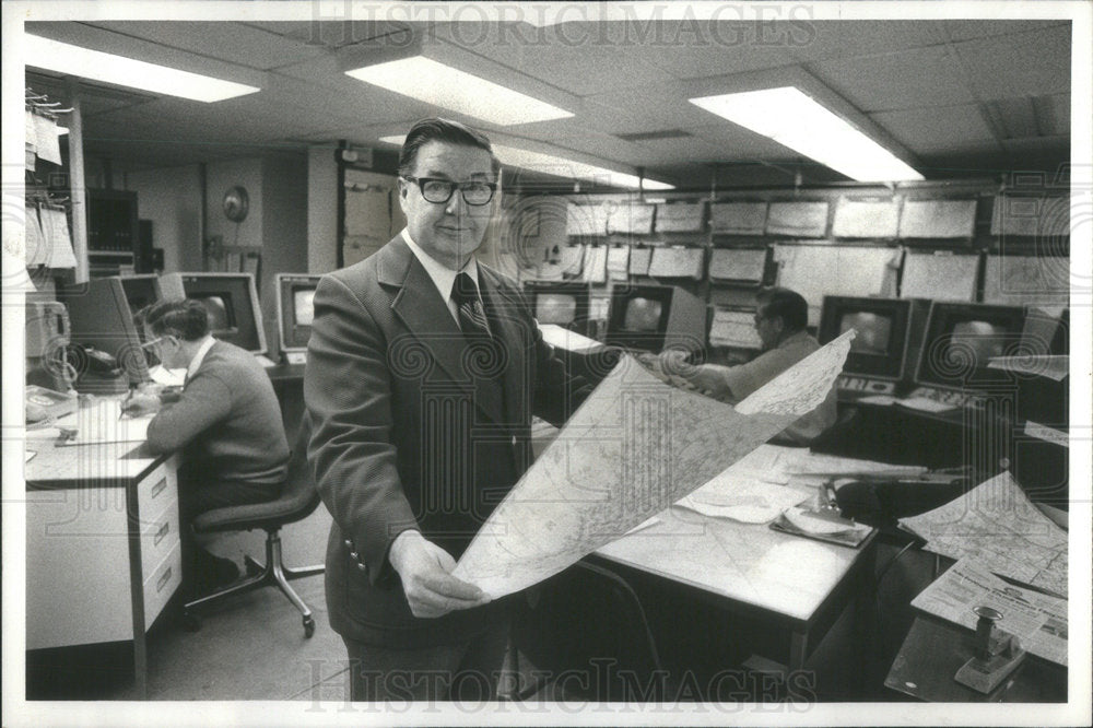 1979 Press Photo Raymond Waldman Chicago Rosemont Illinois National Weather - Historic Images