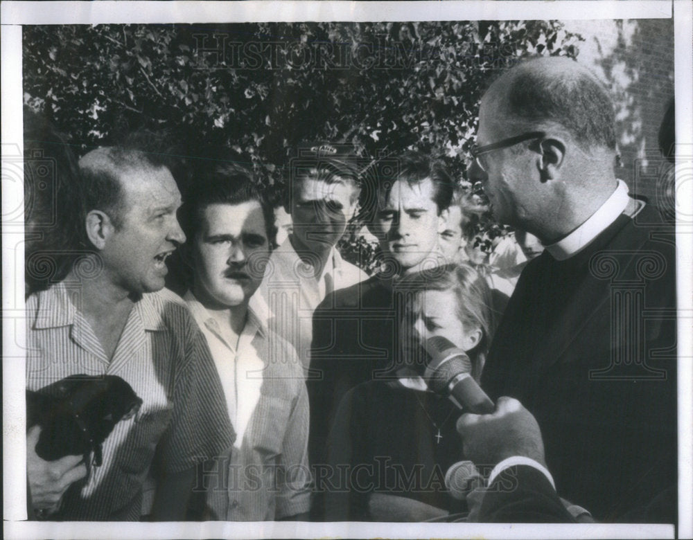 1966 Priest Rev. John Barlow Listens To Neighborhood Protestors - Historic Images