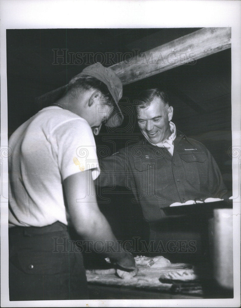 1952 James Van Fleet Keith Stewart Magnolia Ritchen Army Baker - Historic Images