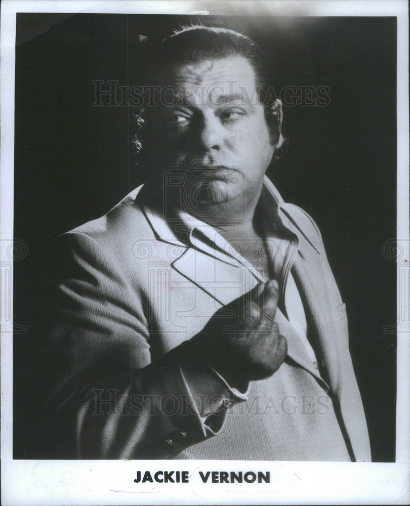 1977 Press Photo Jackie Vernon Comedian - Historic Images