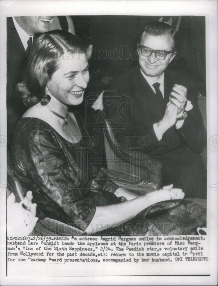 1959 Press Photo Actress Ingrid Bergman and husband Lars Scmidt - Historic Images
