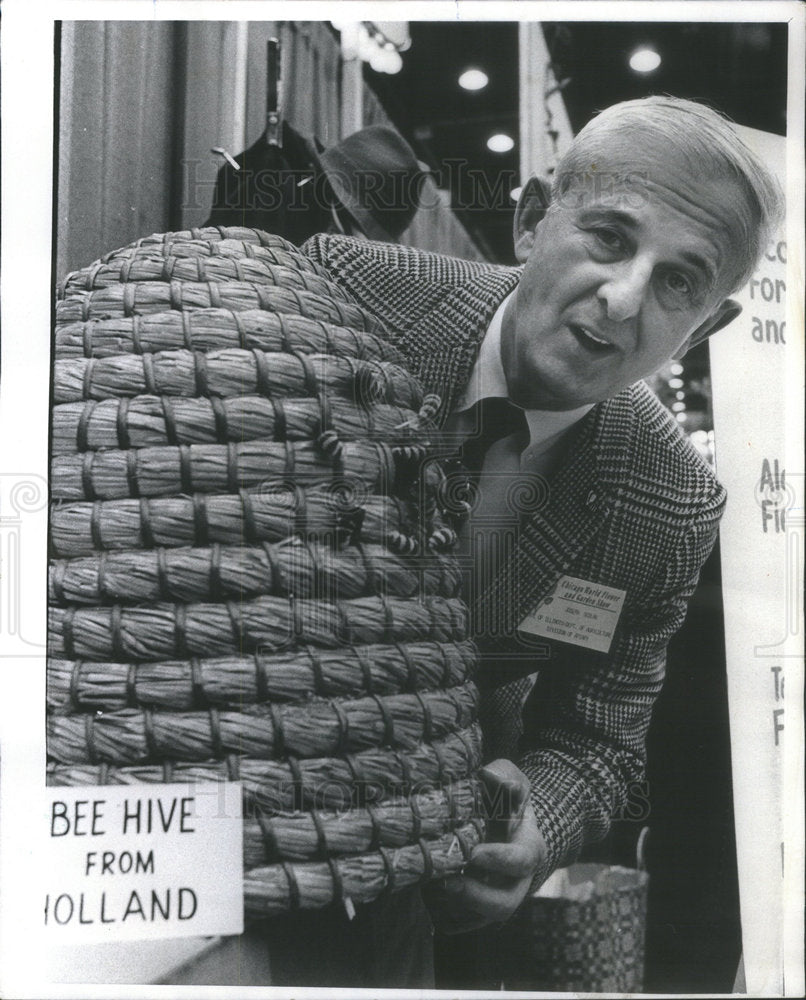 1972 Joseph Sedlak State Apiary Inspector Cook County Illinois - Historic Images